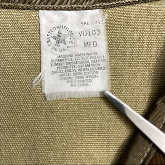 Vintage Carhartt Vest - Picture 4 of 7